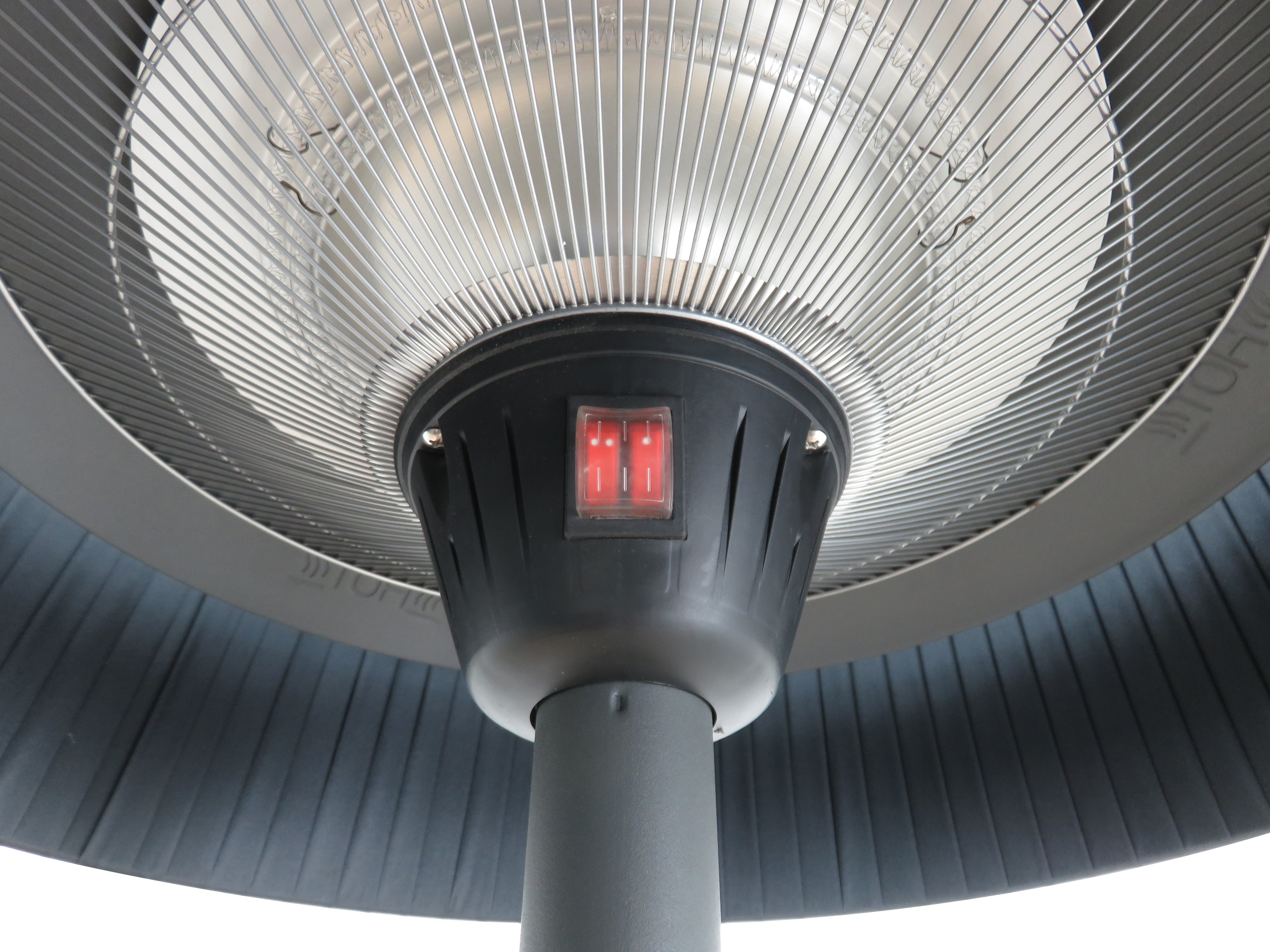 5403000043B_03 Calefacción eléctrica para exterior BRITEC SIRMIONE BLANCO CON PEDESTAL-5403000043B_03